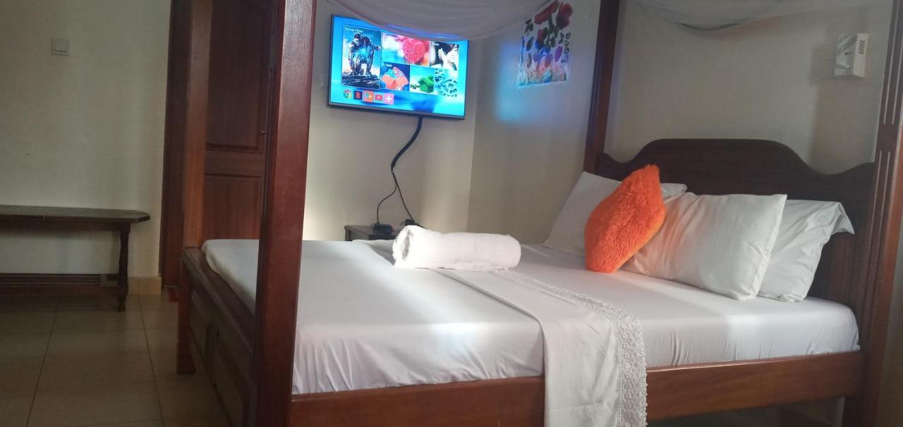Sebuleni Serviced Homstay - Nyali Beach Msa Mombasa Ngoại thất bức ảnh